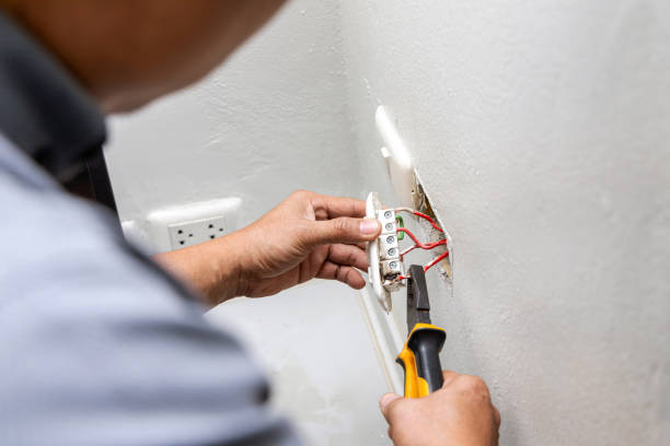 Best Electrical Repair Services  in Lake Jackson, TX